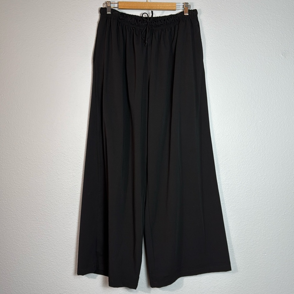 PLANET Women's Black Wide‎ Leg Pants